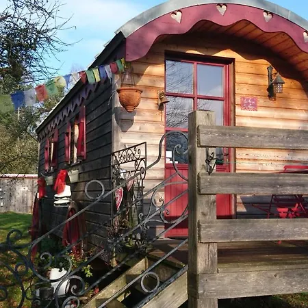 Roulotte Le Temps De Rever Bed and Breakfast Saint-Michel-sur-Meurthe