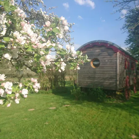Bed & Breakfast Roulotte Le Temps De Rever