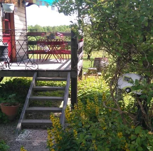 Roulotte Le Temps De Rever 住宿加早餐酒店 Saint-Michel-sur-Meurthe