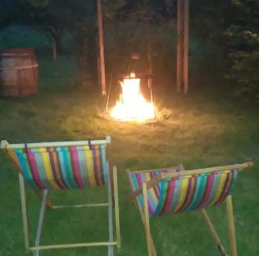 住宿加早餐酒店 Roulotte Le Temps De Rever